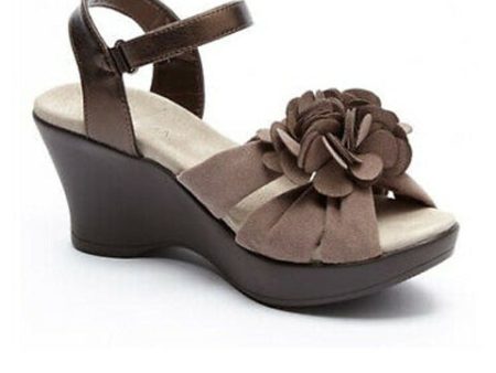 Akaishi Hana Wedge Sandal (Women) - Cocoa Online Hot Sale